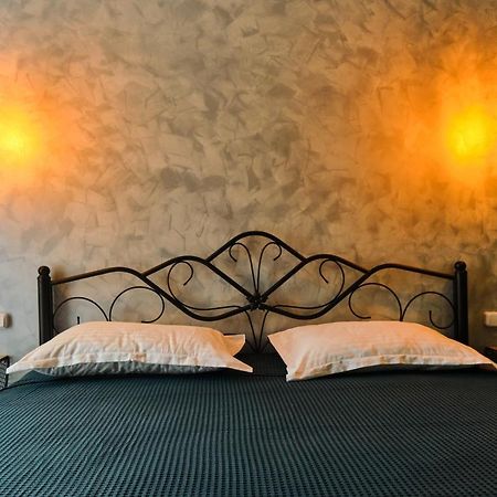 Hotel Hi Астана Extérieur photo