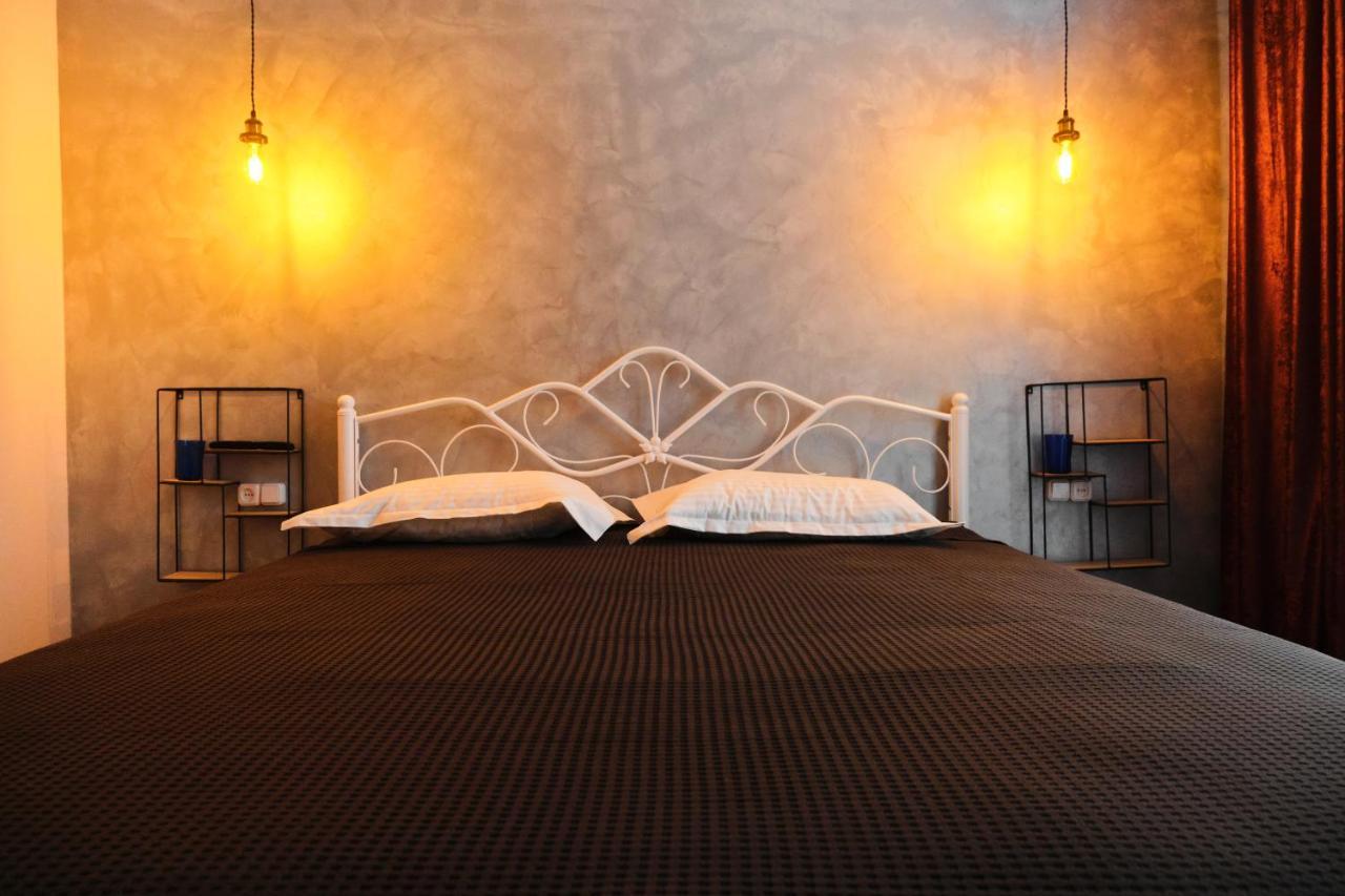 Hotel Hi Астана Extérieur photo