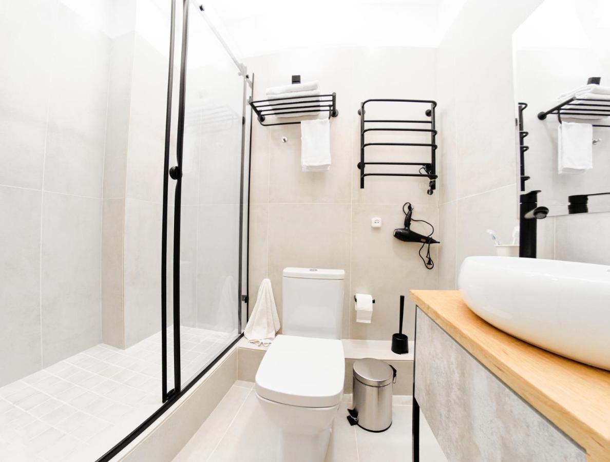 Hotel Hi Астана Extérieur photo
