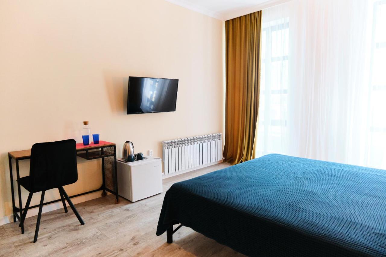 Hotel Hi Астана Extérieur photo