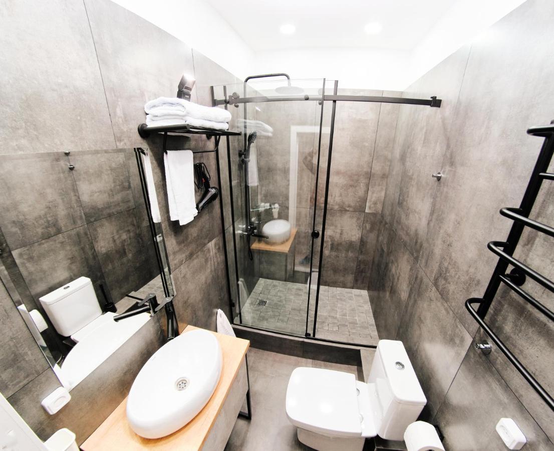 Hotel Hi Астана Extérieur photo